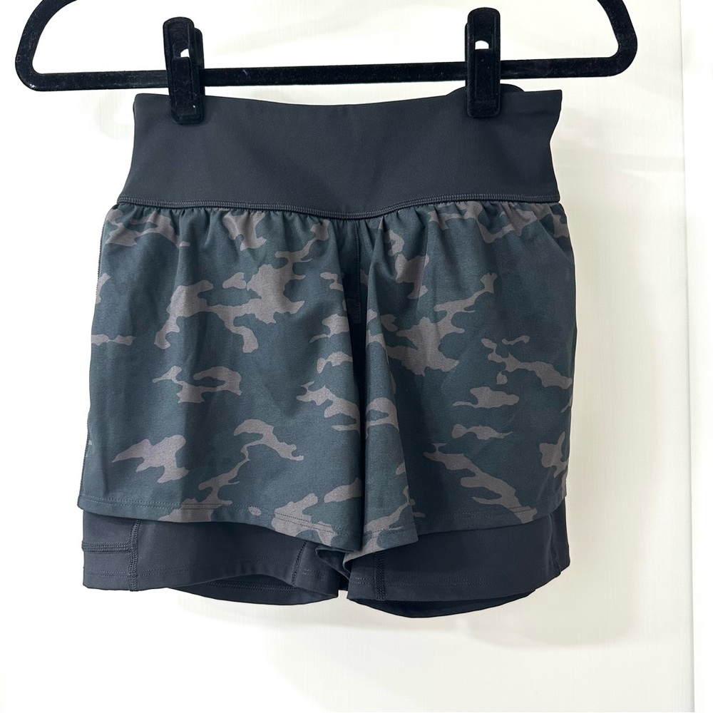 Spanx Get Moving Lined Athletic Shorts, Black Cam… - image 2